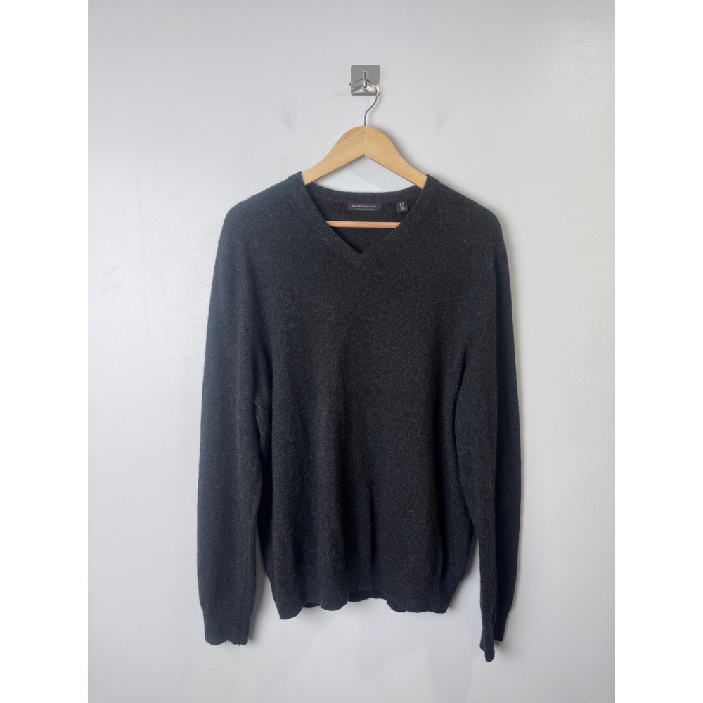 Saks Fifth Avenue Men Charcoal Grey V-Neck Cashmere Sweater Minimalist XL